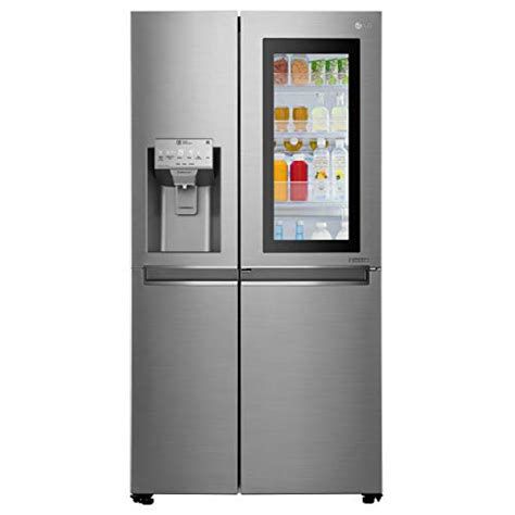 frigorifero no frost con dispenser acqua e ghiaccio moderno in cucina