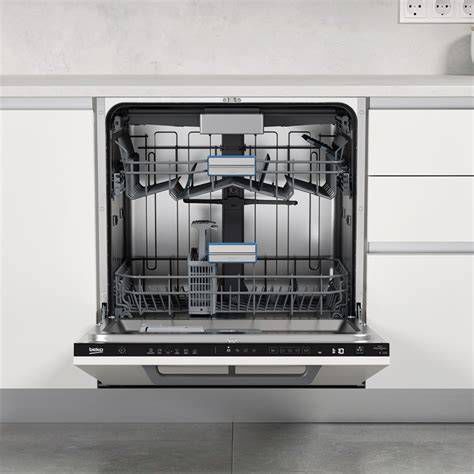 Lavastoviglie da incasso perfettamente integrata in una cucina moderna