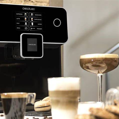 Macchina da caffè superautomatica con display touch