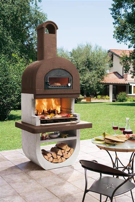Forno a legna con barbecue integrato