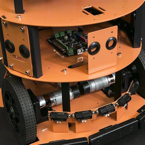 Robot portiere con sensori