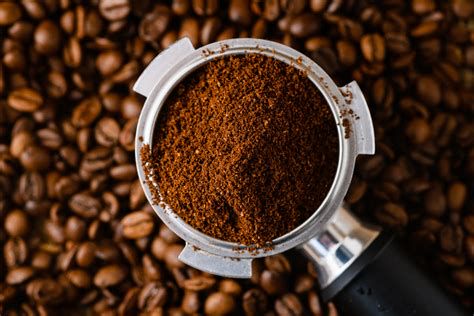 Diverse granulometrie di caffè macinato per vari metodi di estrazione