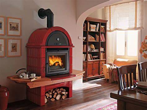 Interno di un forno a legna tradizionale di una stufa
