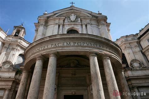 Facciata barocca di Santa Maria della Pace a Roma
